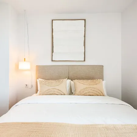 Moderno Frente Al Mar Lighthouse * Αλικάντε